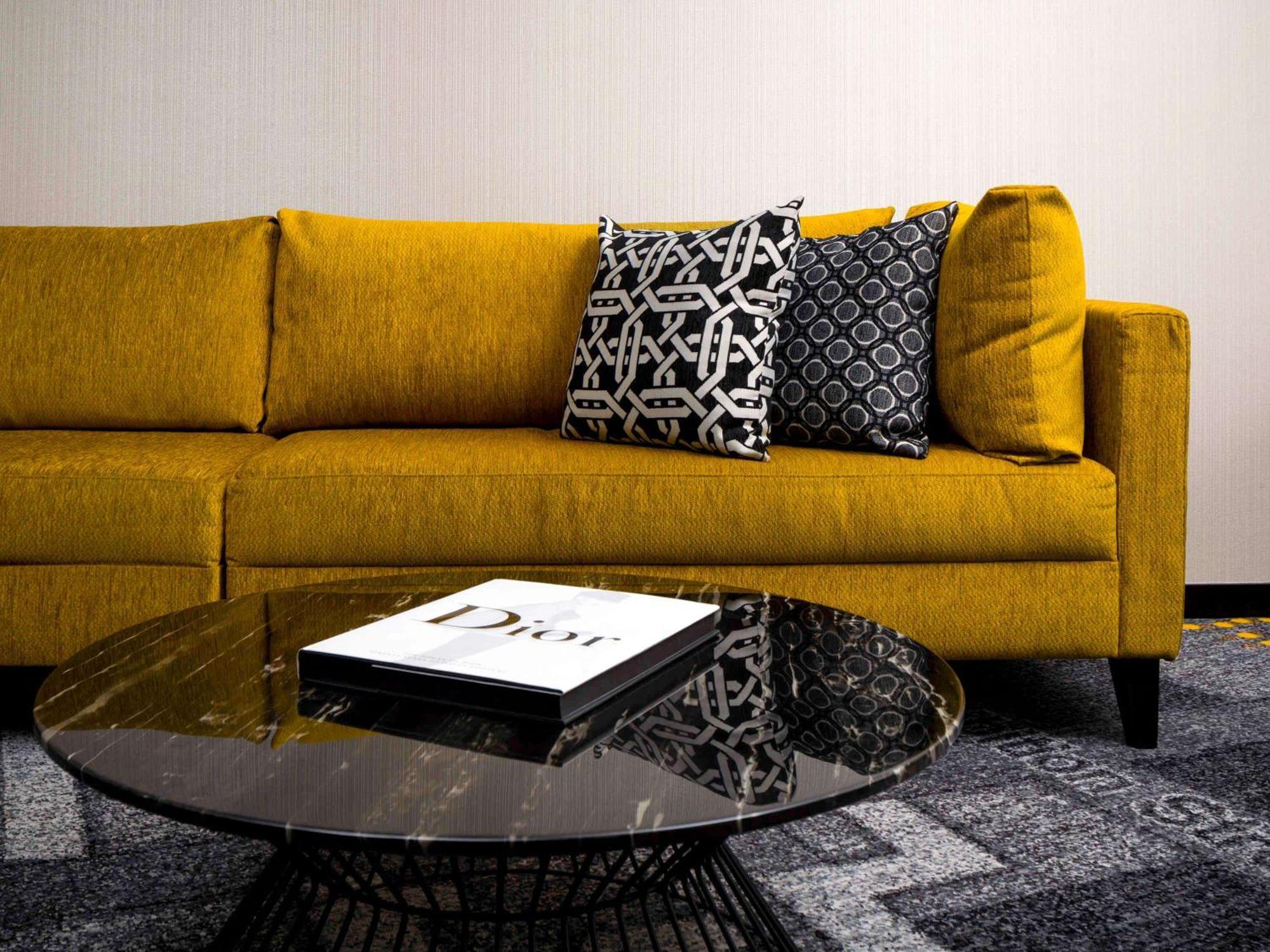 Pullman Melbourne City Centre Exterior foto A sofa