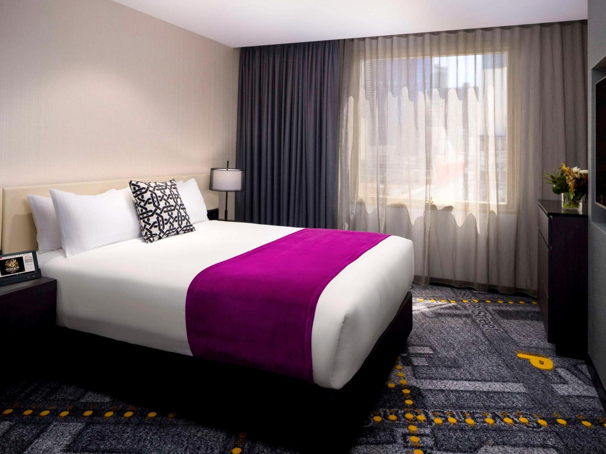 Pullman Melbourne City Centre Exterior foto A bedroom at the W New York Downtown
